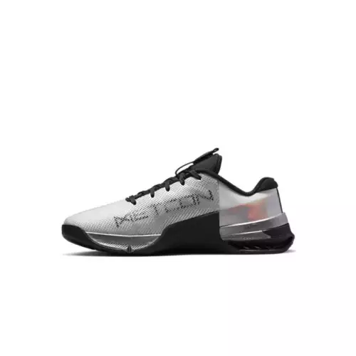 Women's Nike Metcon 8 Premium Training Shoes - Image 5